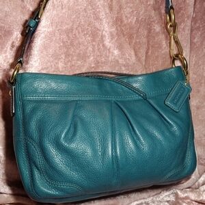 EUC COACH LEATHER SHOULDER BAG G0871